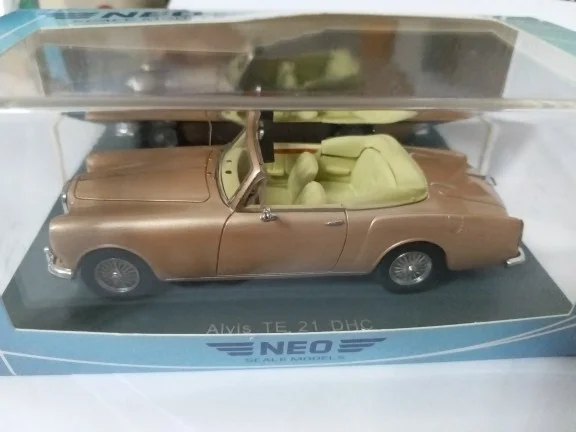 

Neo 1/43 Alvis TE21 DHC 1960 Car Model