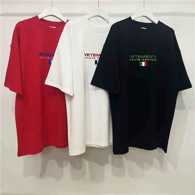 

22FW NEW hip-hop Vetements Green letterEmbroidered Men Women High Quality T-shirt Haute Couture Flag VTM Top Tee Short Sleeve
