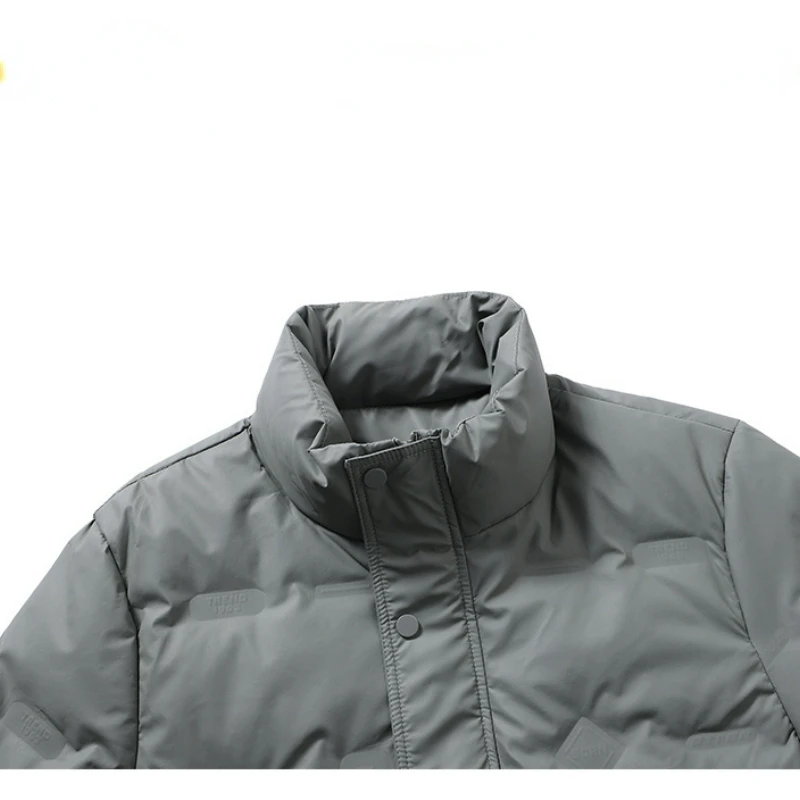 Мужской зимний легкий пуховик с воротником-стойкой и защитой от ветра