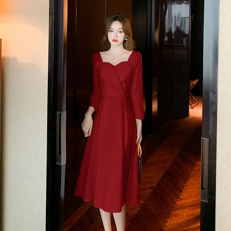 Осень 2024 новый стиль черное нежное платье во французском стиле женская простая