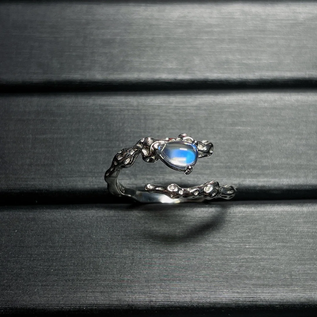 

2023 New S925 Sterling Silver Natural Indian Moonlight Stone Garland Beautiful Opening Design Ring Without Optimized Main Stone