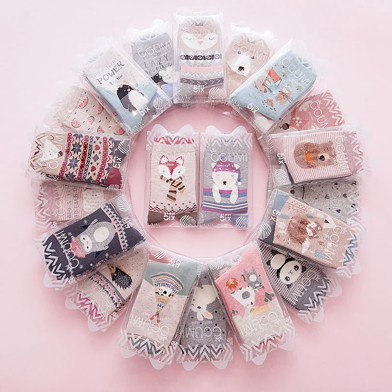 

2pcs Christmas Cartoon Animals Cotton Women Spring Autumn Painting Kawaii Crew girl Short Socks Cute Harajuku Street Tide Casual