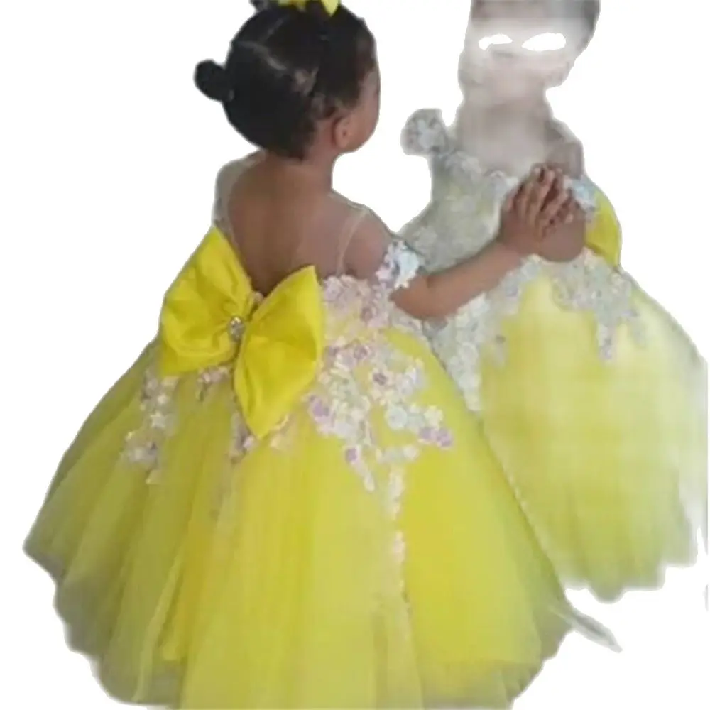 

New Flower Girls Dresses Yellow Scoop Sleeveless Lace Flowers Ball Gown Birthday Party Little Sweet Girls Special Pageant Gowns