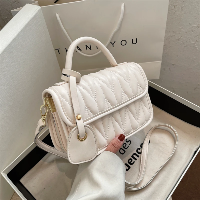 

2022 Hot Sale Large Women's Bag Fashion Lattice Shoulder Bags High Quality PU Leather Shoulder Bags Ladies Wild Bags Sac a Main