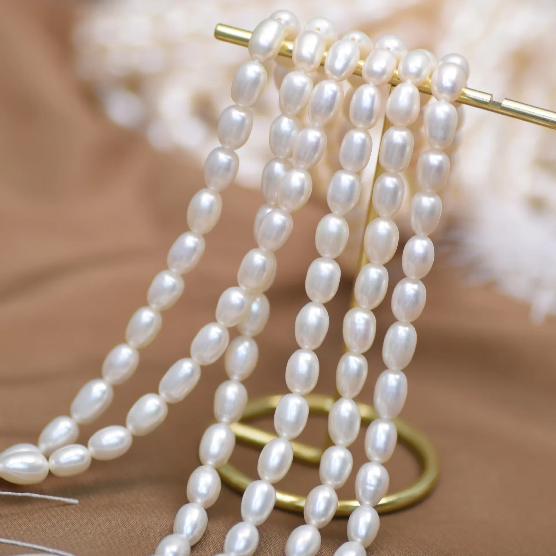 

Длинный жемчуг в форме риса, 5-6 мм