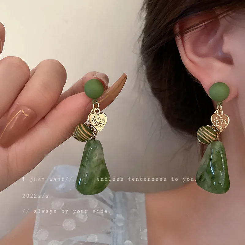 

2023 New South Korea Fashion Retro Round Beads Love Triangle Earrings Atmosphere Personality Earrings Small Female Earrings