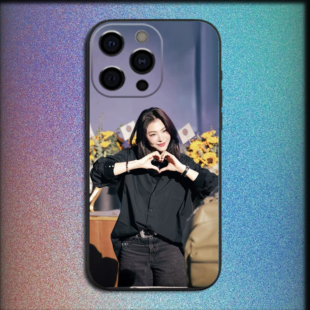 Чехол для телефона P-Peraya Malisorn Faye iPhone 16 15 14 13 12 11 Pro X XS Max XR Plus Mini Soft Black Cover