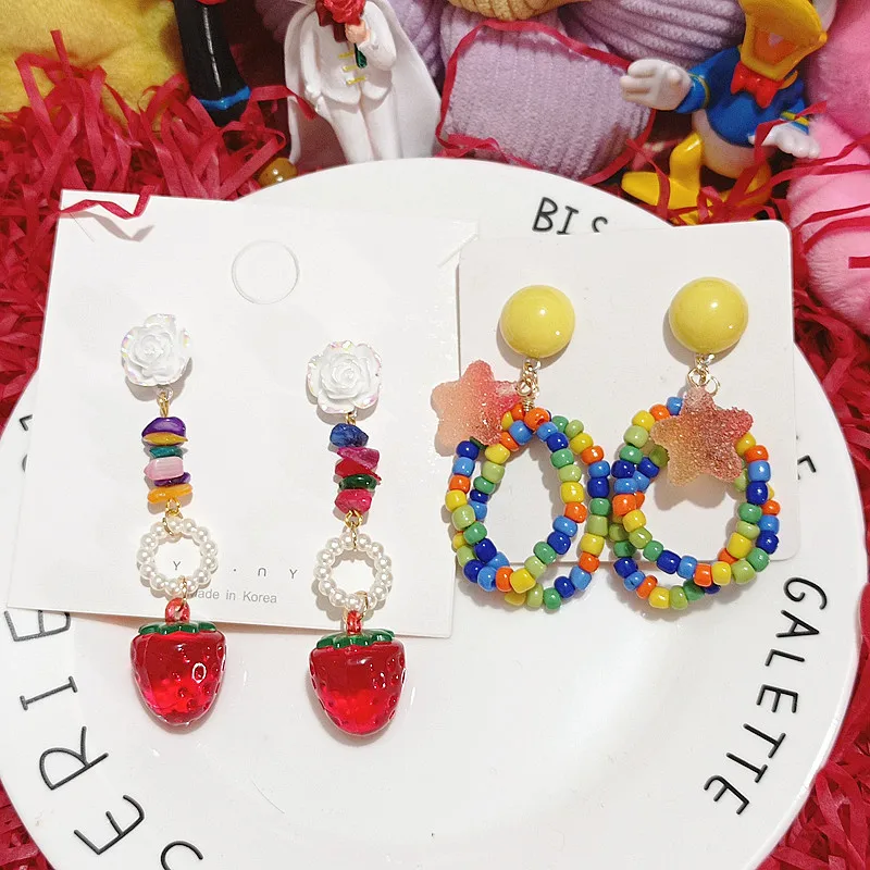 

2022 Hand Made Colorful Beaded Rice Beads Personalized Stone Strawberries Funny Needle Earrings Women's Long Style
