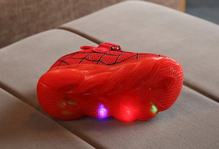 Детские светильник кие кроссовки Disney сетчатые дышащие светящиеся сандалии для