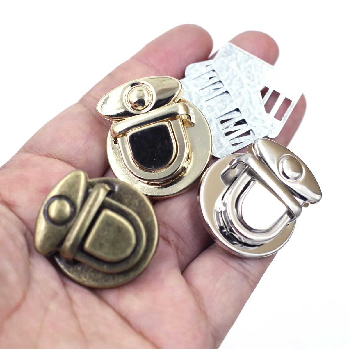 Push Press Clasp Tongue Locks Buckle For Handbag Purse Briefcase Hardware Shoulder Bag Luggage Tool Part DIY Accessories 3x2.5cm