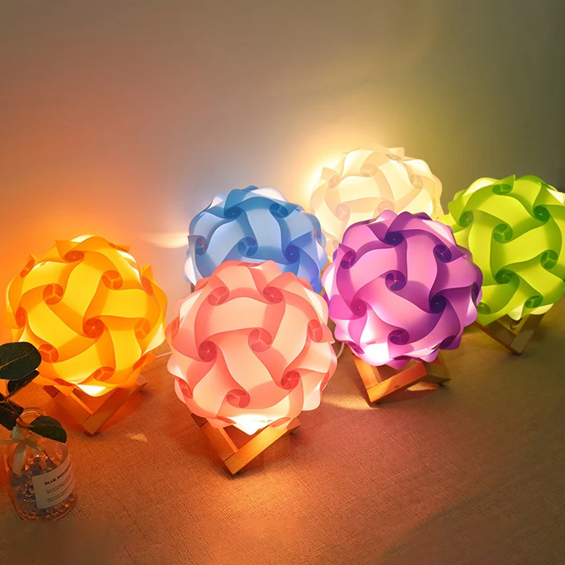 

Креативный светодиодный ночник, 3D лампа в виде Луны, прикроватная лампа для спальни с USB, круглая розовая романтическая декоративная настол...