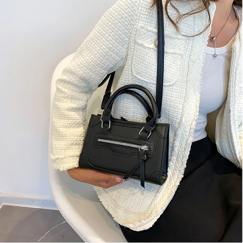 

Crossbody Bag for Women New Fashion Casual Western Style Shoulder Handbag Simple Texture r Small Square Bag