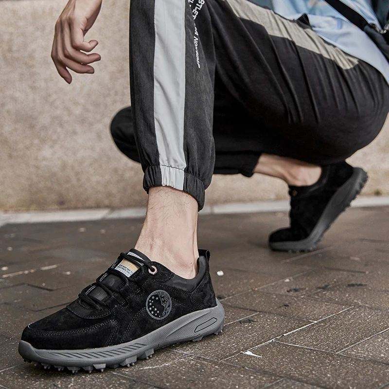 2022 New Men's Golf Shoes Outdoor Comfortable Men's Golf Sneakers Grass Non-Slip Men's Golf Training Shoes Size 38-46