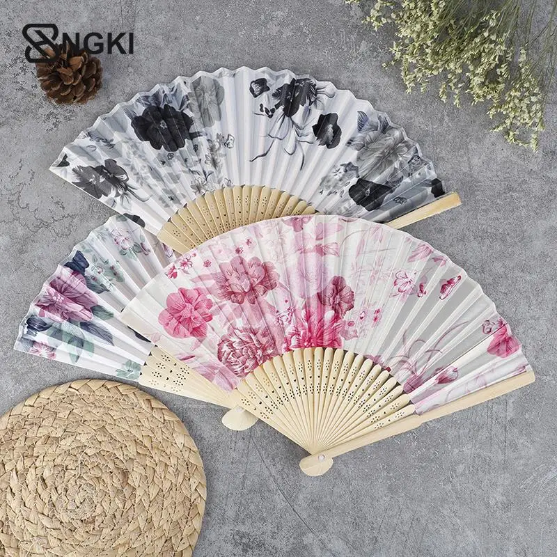 

Chinese Japanese Style Silk Fan Folding Fan Wedding Fan Art Gifts Dance Hand Fan Vintage Bamboo Folding Hand Held Flower Fan