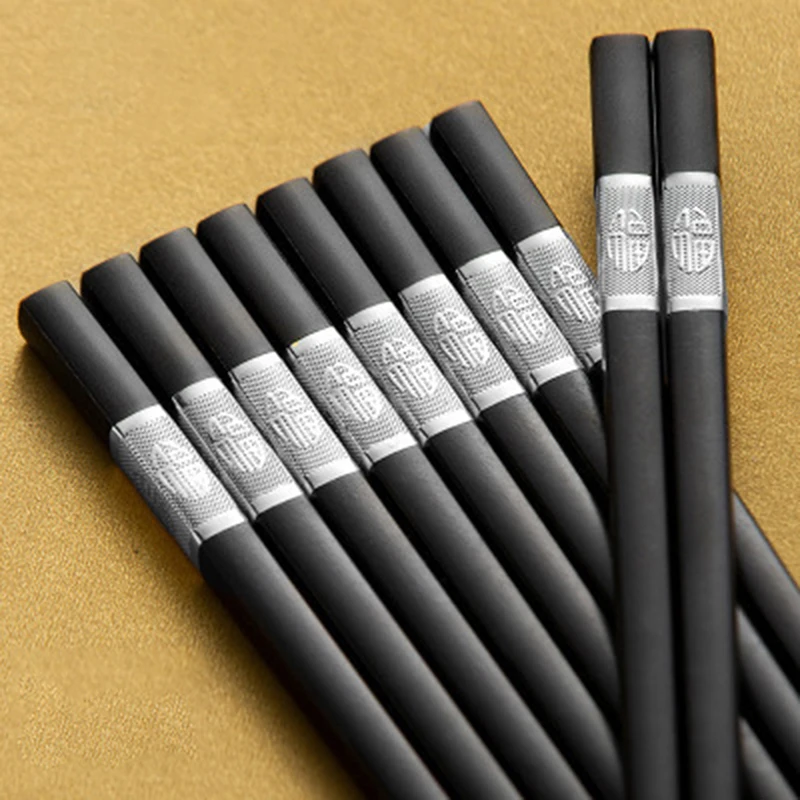 

10 pairs Chopsticks Japanese Non-slip Food Stick Food Grade Plastic + Alloy Clip Sushi Hot Pot Chopsticks Reusable Tableware Gif