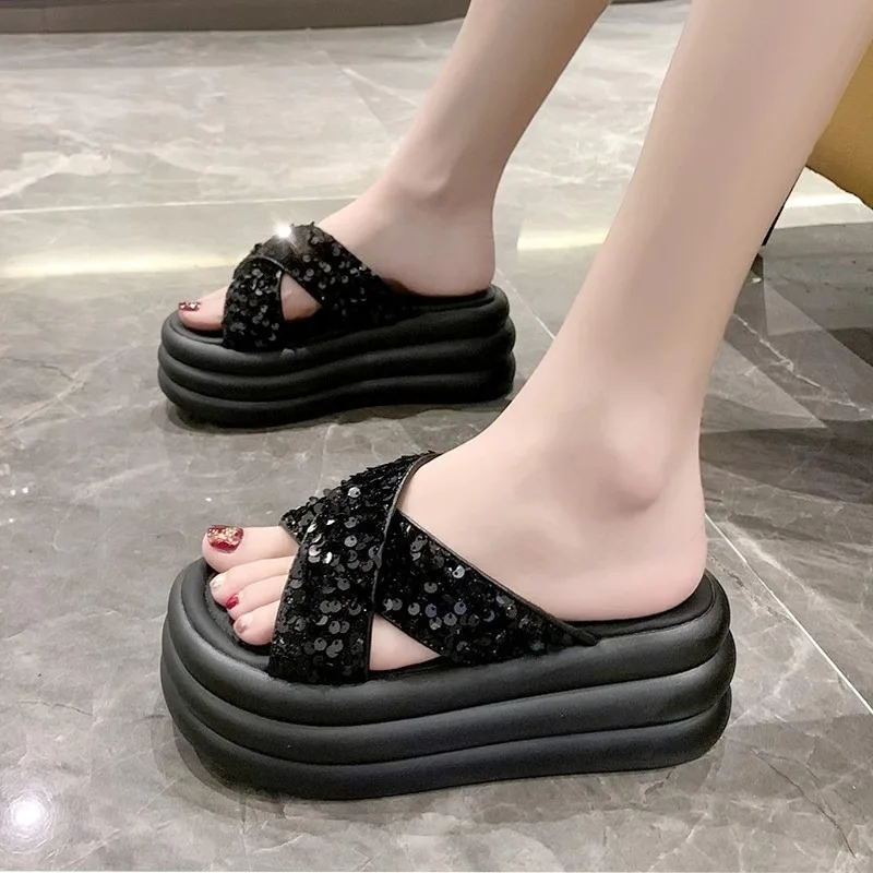 Женские высокие полутапочки на мягкой подошве Новинка лета 2024 блестящие