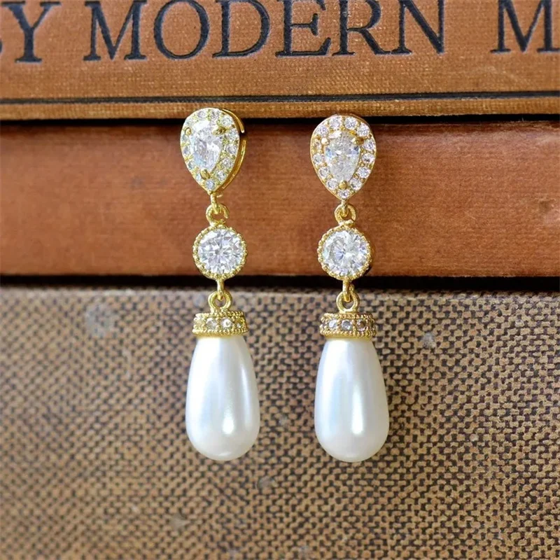 

2022 New High Quality Zircon Earrings European Beauty Wedding Bride Wedding Bridesmaid Earrings Pearl Diamond Shiny Jewelry
