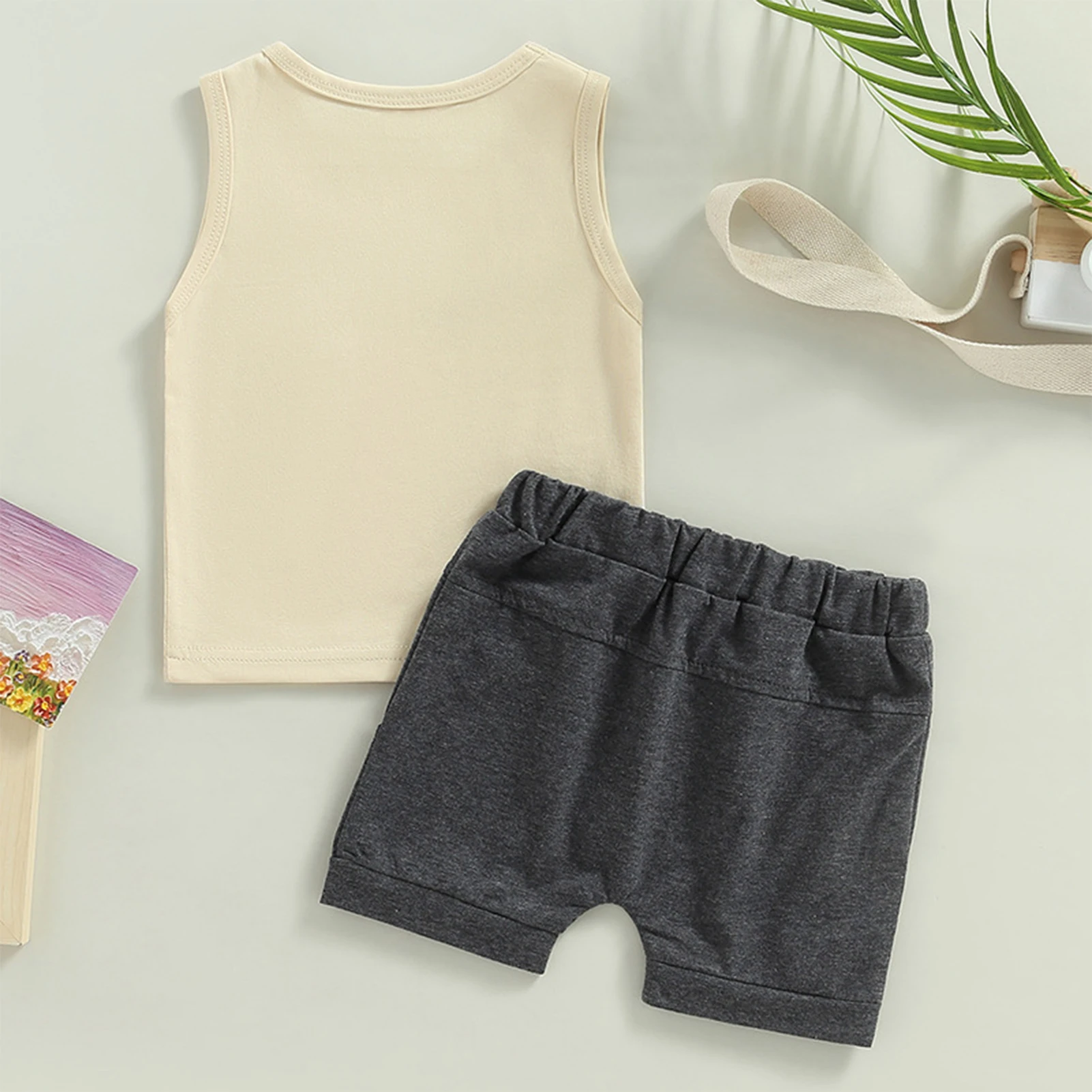 

Летний комплект одежды для маленьких мальчиков с круглым вырезом и принтом, милый жилет + однотонные шорты, детская одежда, костюмы