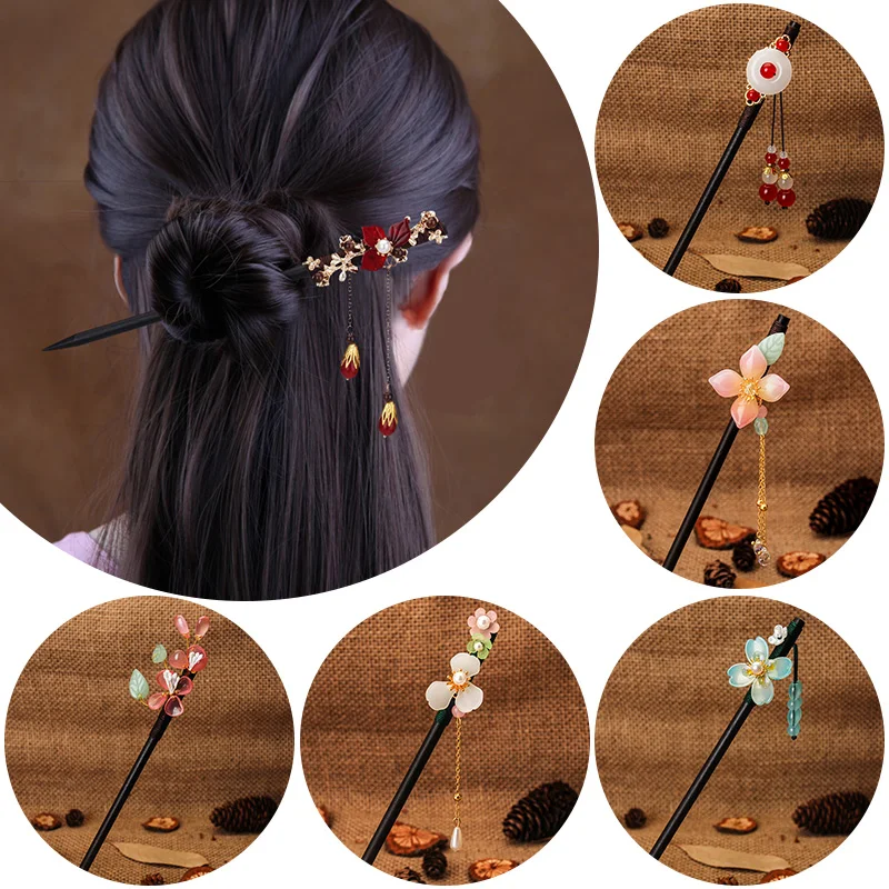 

Chinese Vintage Wooden Hair Stick Step Shake Tassels Ladies' Ancient Hanfu Hair Accessory Orchid Flower Hairpin Jewelry