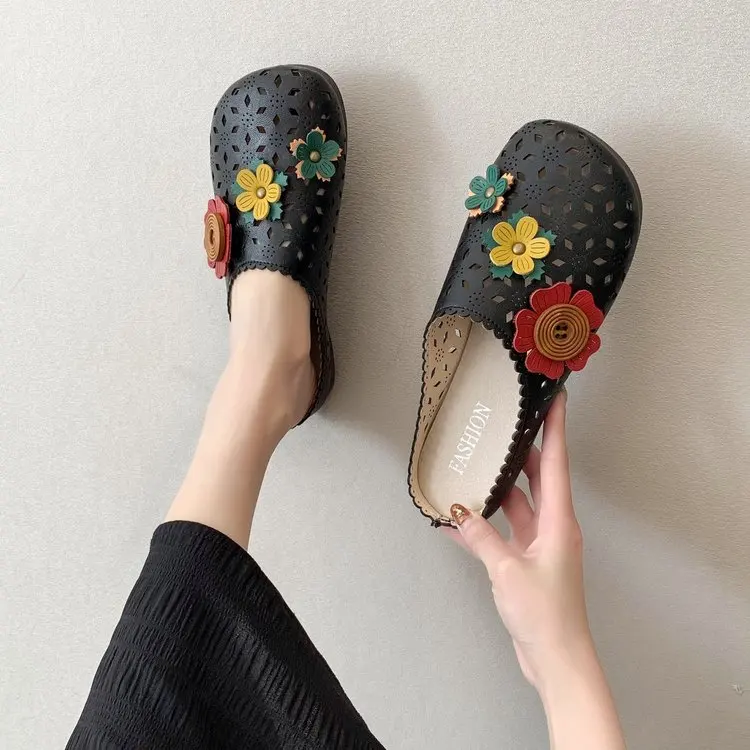 

2022 Summer Women's PU Round Toe Ladies Slippers Vintage Cutout Zapatillas Mujer Comfortable Ladies Slippers Flowers 35-40