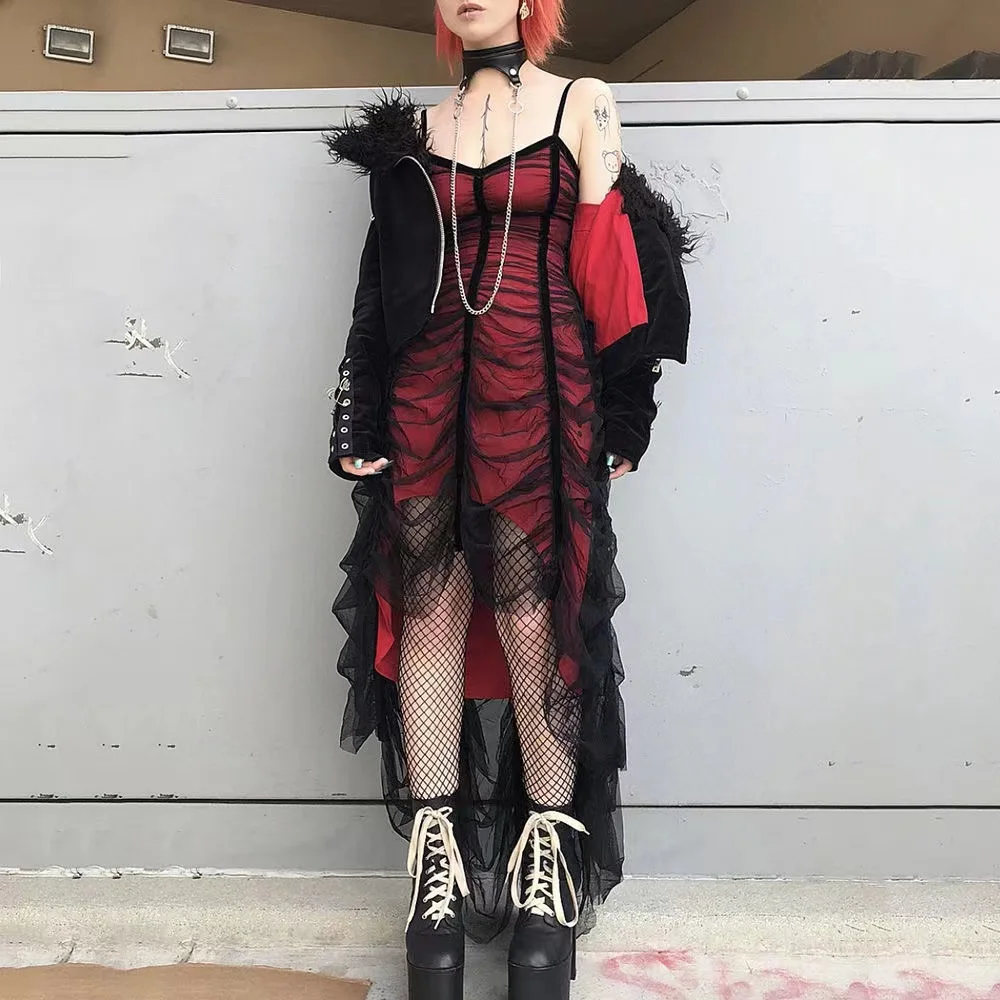 

Black gauze red bottom asymmetric dark mesh pleated irregular sling gothic joint girl dress