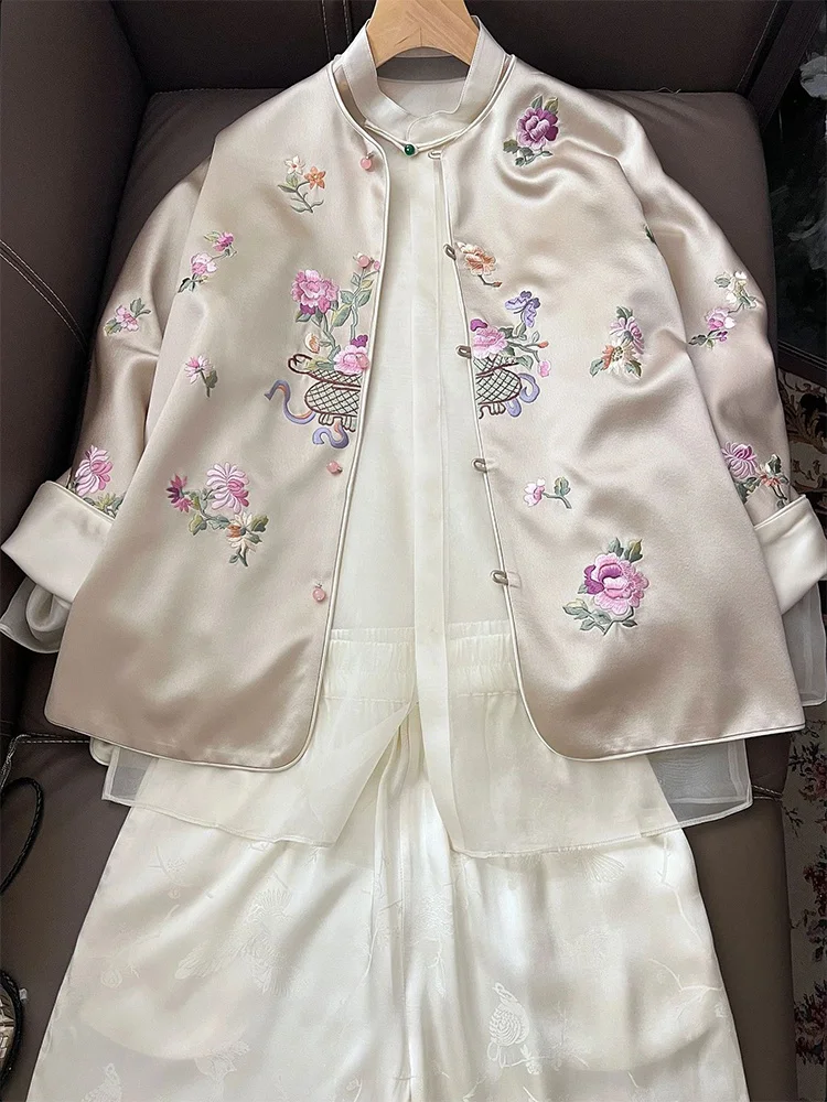 

Весна 2023 новый стиль маленький очаровательный ветер улучшенное чувство Новый китайский стиль дзен Тан костюм с вышивкой кастрюля пуговицы пальто для девушек