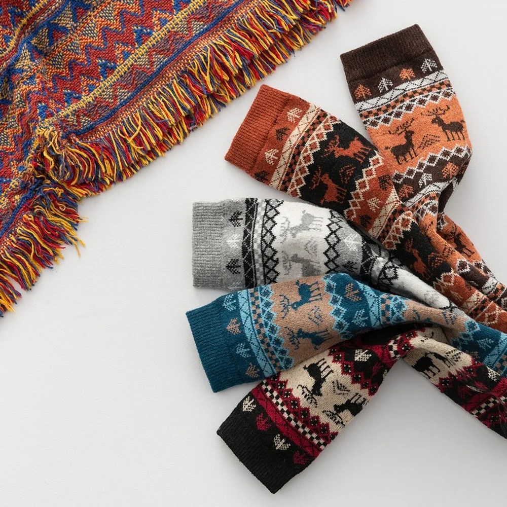5 Pairs 2022 New Autumn and Winter Thick Warm Rabbit Wool Socks Ethnic Style Snow Fawn Elk Women Casual Socks