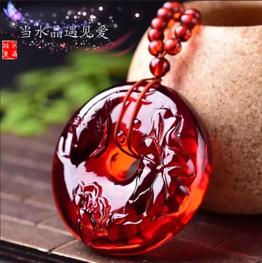 

Xuepo Honey Wax Peace Buckle Carp Pendant Amber Stone Necklace