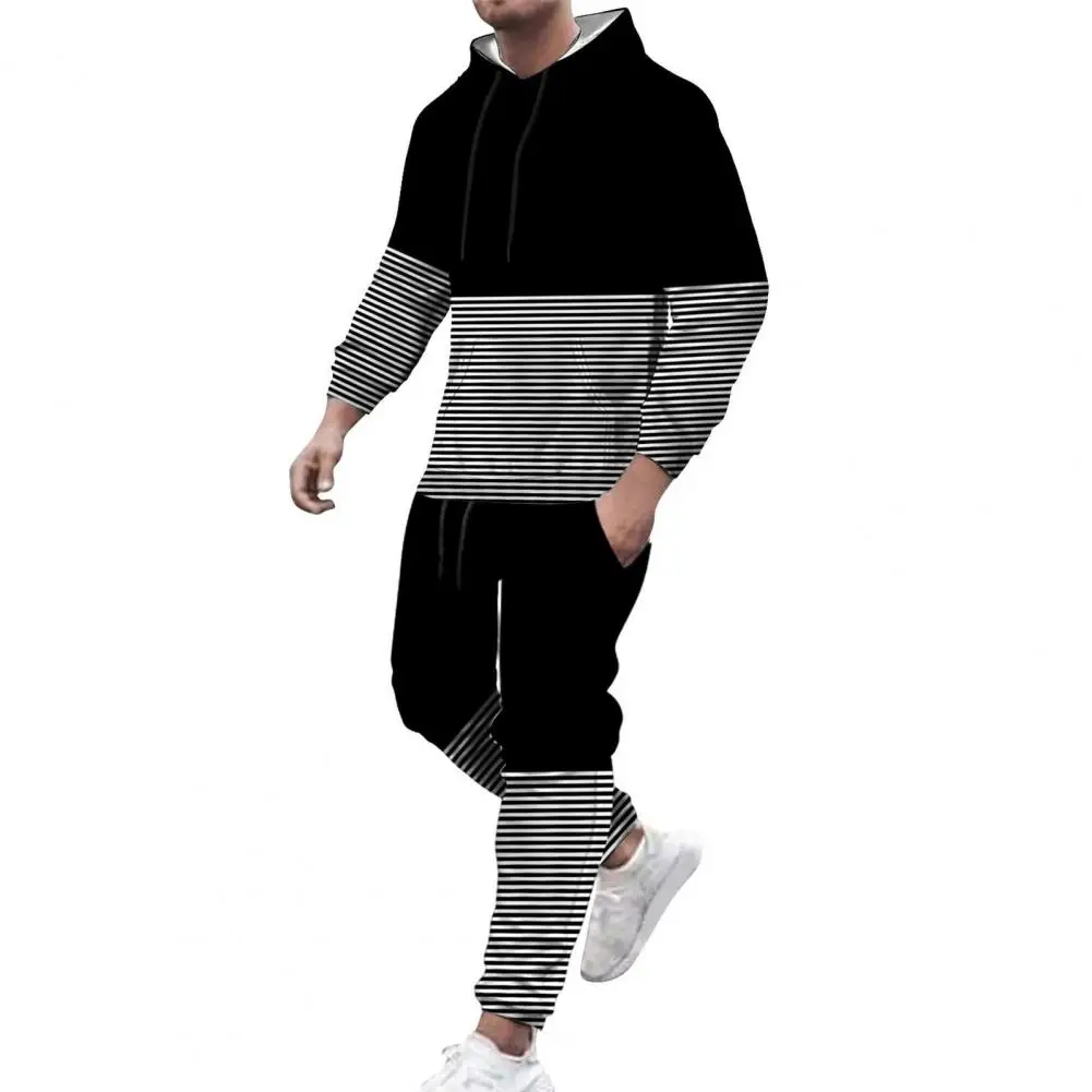 

Мужской спортивный костюм с длинным рукавом, кофта с капюшоном и штаны с карманами