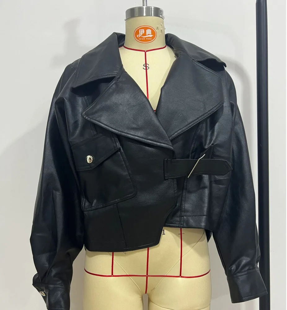 2022 Leather Jacket Fashion Autumn Winter Pu Chest Pocket Casual Loose Long Sleeved Leather Women's Coat