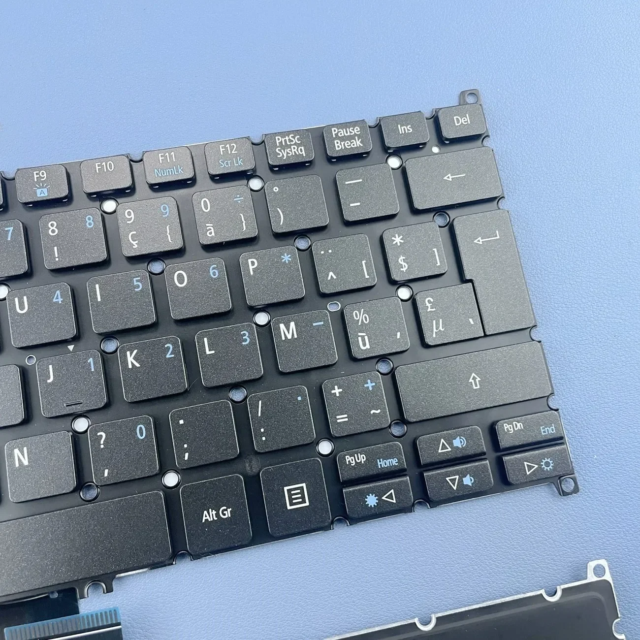 Бельгийская клавиатура для ноутбука с подсветкой Azerty Acer V5-122 122P V5-132 132P V13 V3-371 E11 E3-112