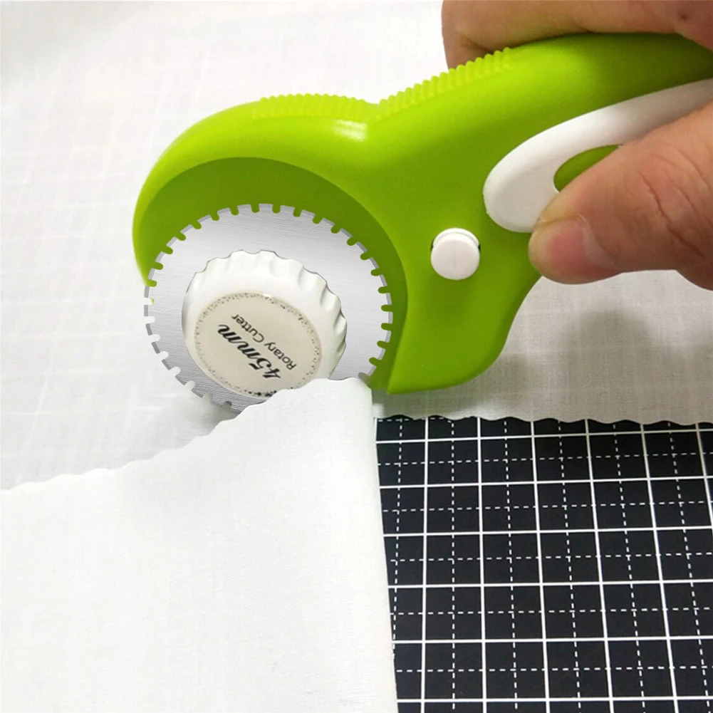 

5 Pack 45mm Rotary Dotted Line Cutter Blades SKS-7 8mm Hole For Fiskar Olfa Paper Crochet Edge Perforating Paper Hand Tool