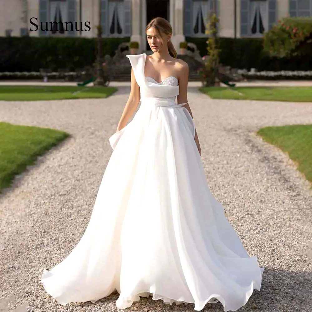 

Sumnus White One Shoulder Wedding Dress Ruched Organza Long A Line Bridal Gowns Elegant Sweetheart Wedding Gown Robe de Mariee
