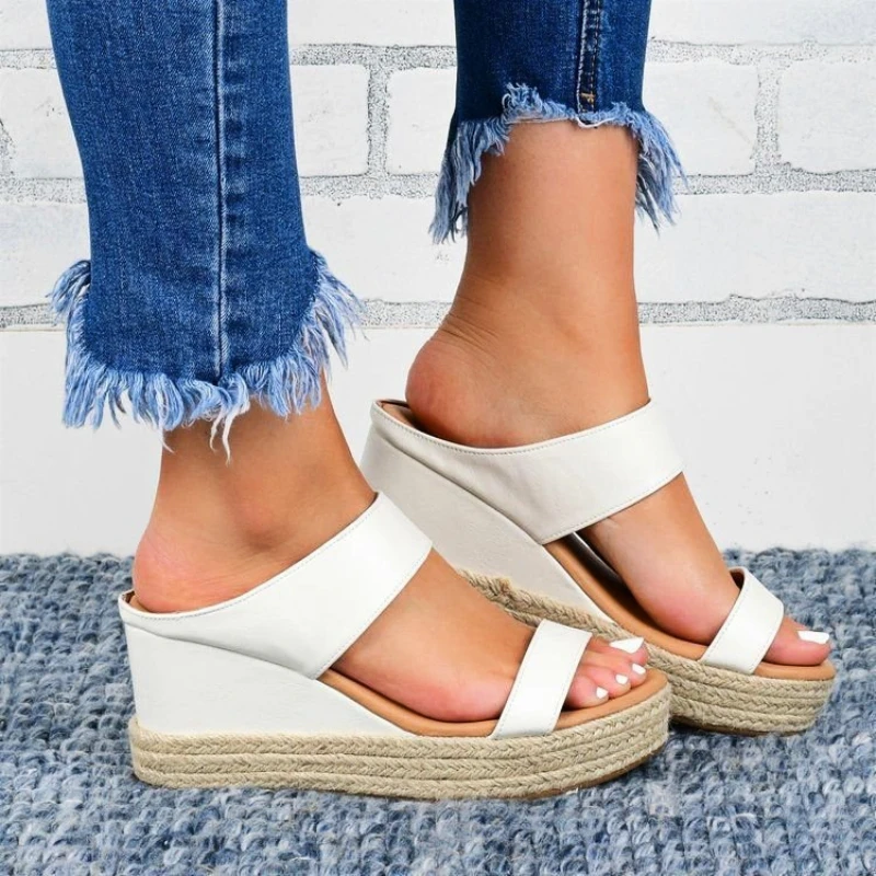 

Snake Pattern Platform Sandals 2023 Summer New Women Slippers Twine Weaving Size 43 Flip Flops Fashion Designer Wedge Sandals