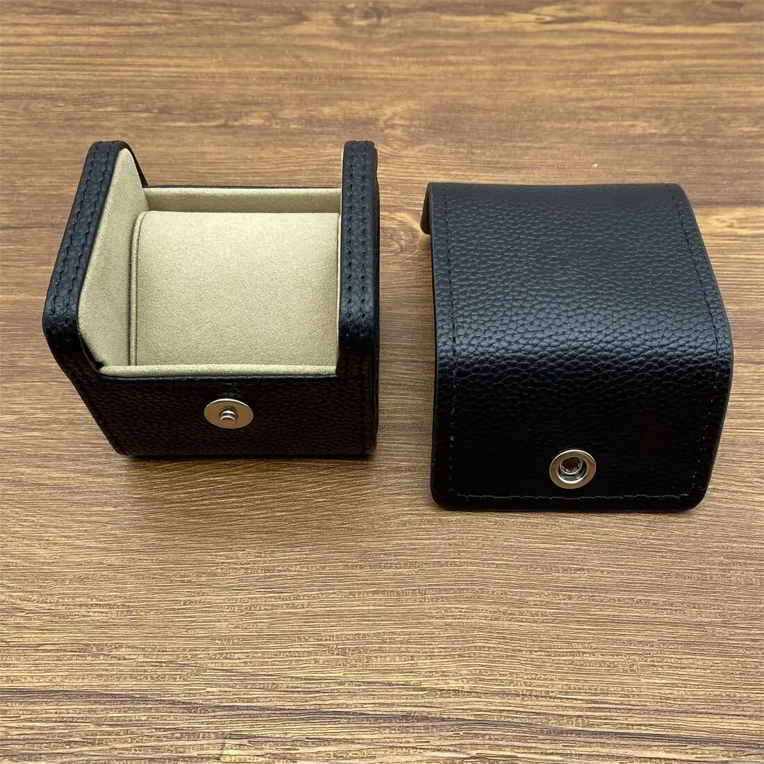 Factory Supplier Black with Original Wooden Watch Box Luxury Brand with Papers Card Can Customization AAA Watche