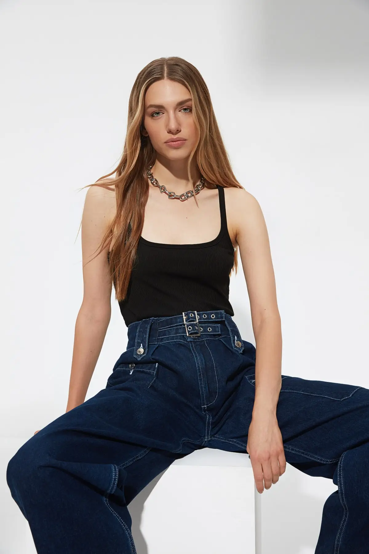 

Trendyol X Sagaza Studio Square Collar Knitted Blouse TPRAW22BZ1115