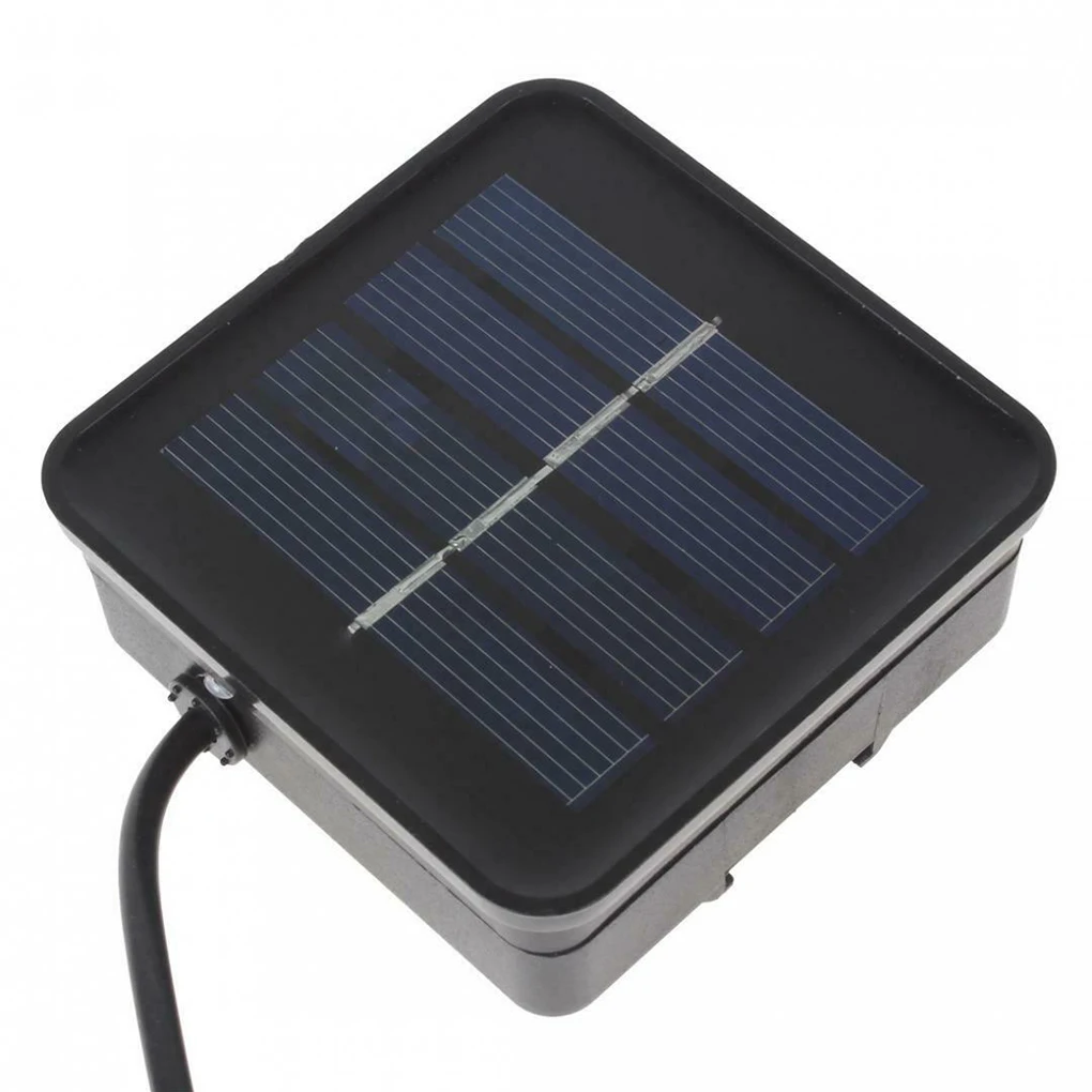 

Погружной инструмент для подводного освещения солнечного пруда