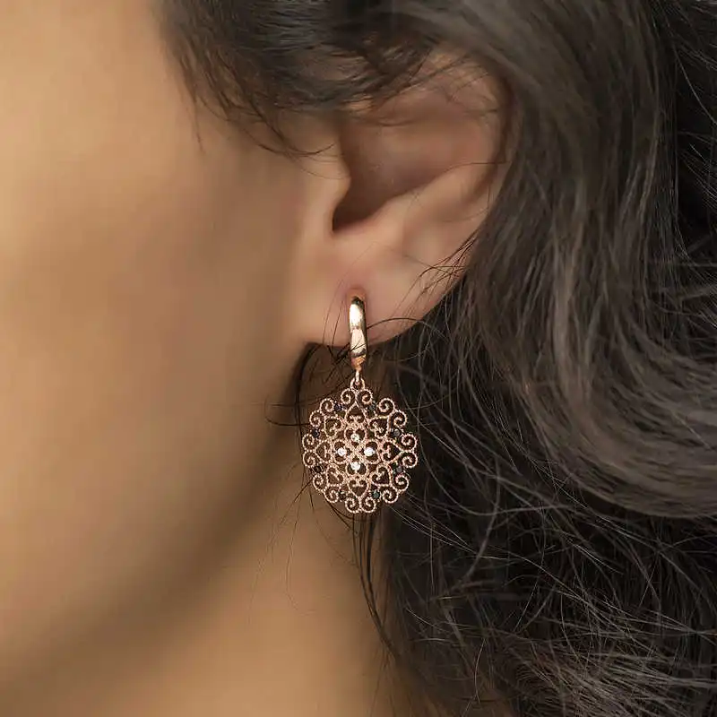 

Tevuli 925 Sterling Silver Ethnic Pattern Lady Earrings