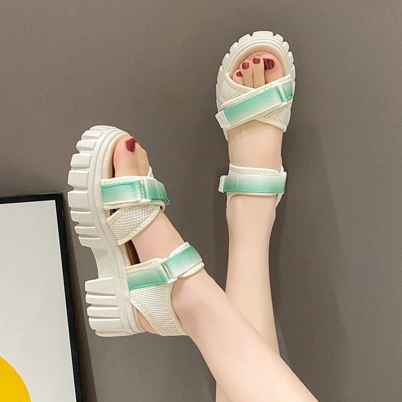 Women Thick Bottom Sandals 2023 Summer Soft Soled Platform Shoe Women Beach Shoes High Quality Roman Sandals Casual Mujer