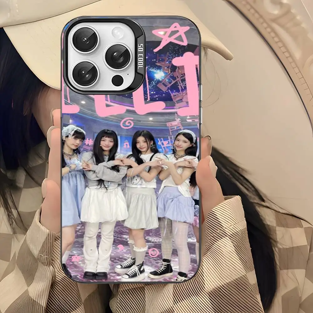 Фото Чехол для телефона Kpop Group I-Illit для iPhone 17 16 15 14 13 12 11 Pro Max Plus, серебристый цвет. №5
