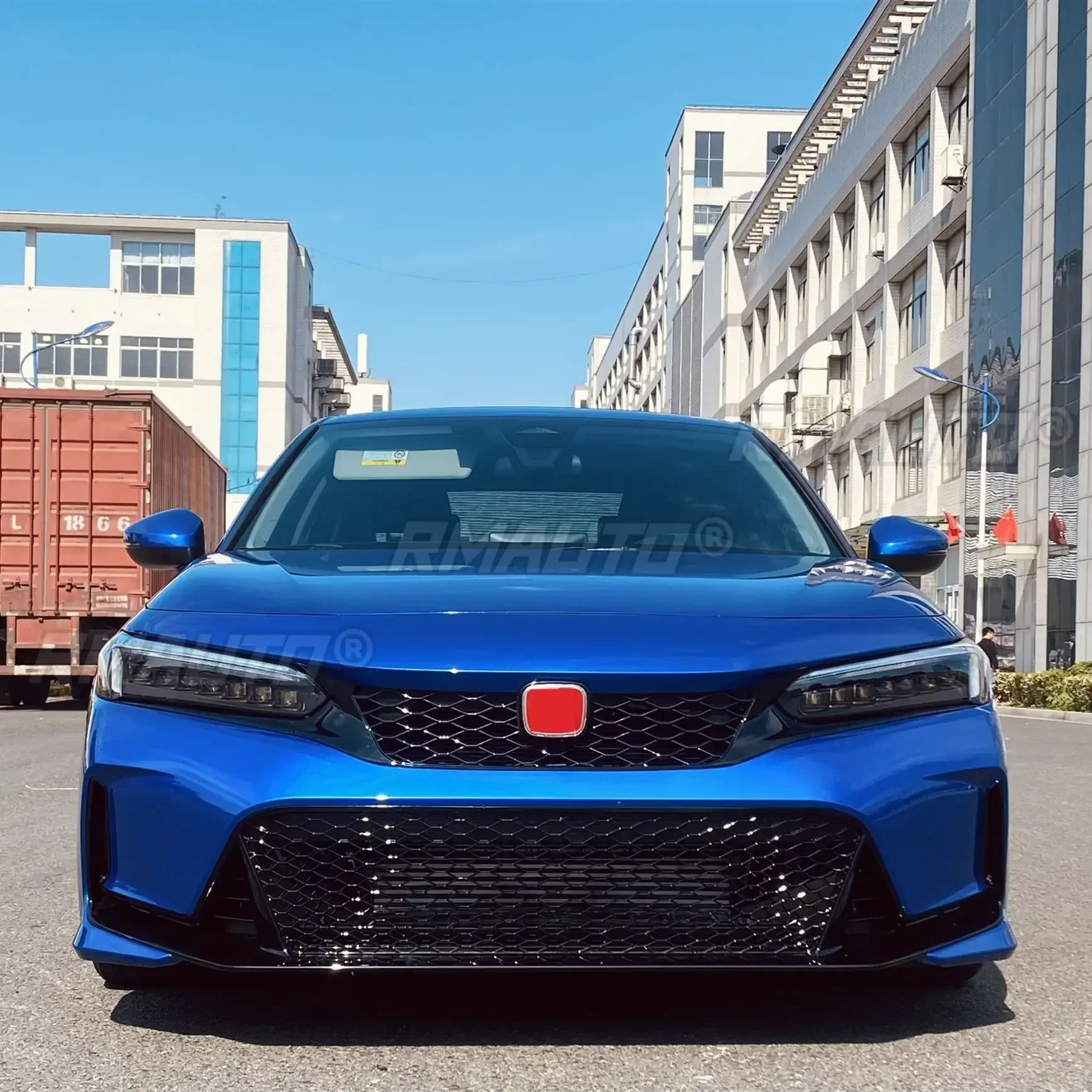 Для Honda Civic 11-го поколения 2021-2022 обвес решетка переднего бампера глянцевый черный