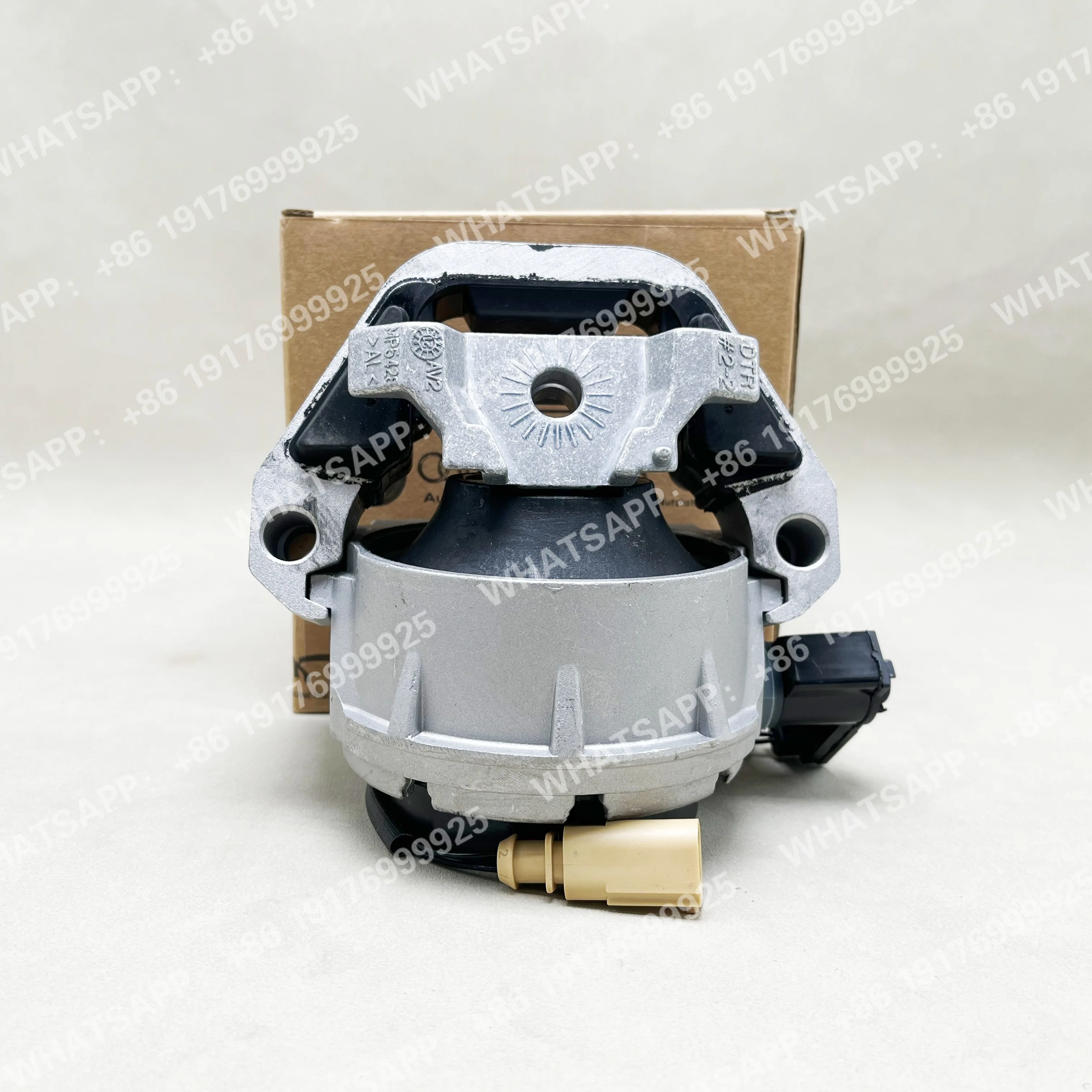 Фото Кронштейн двигателя 4G0199381NT KT LC LG для Audi A6 C7 S6 A7 S7 D4 2.0 TFSI 3.0 TDI, комплект кронштейнов двигателя, новый 4G0 199 381 NT 4G0199381 №4