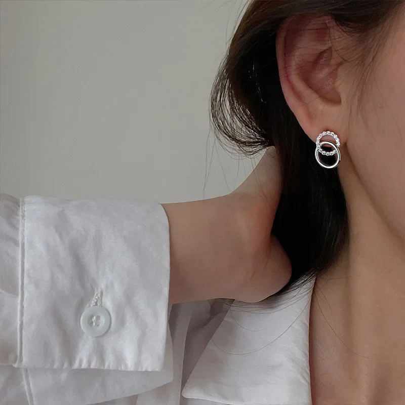 2024 новые модные классические серьги-гвоздики с двойным кругом и геометрическим