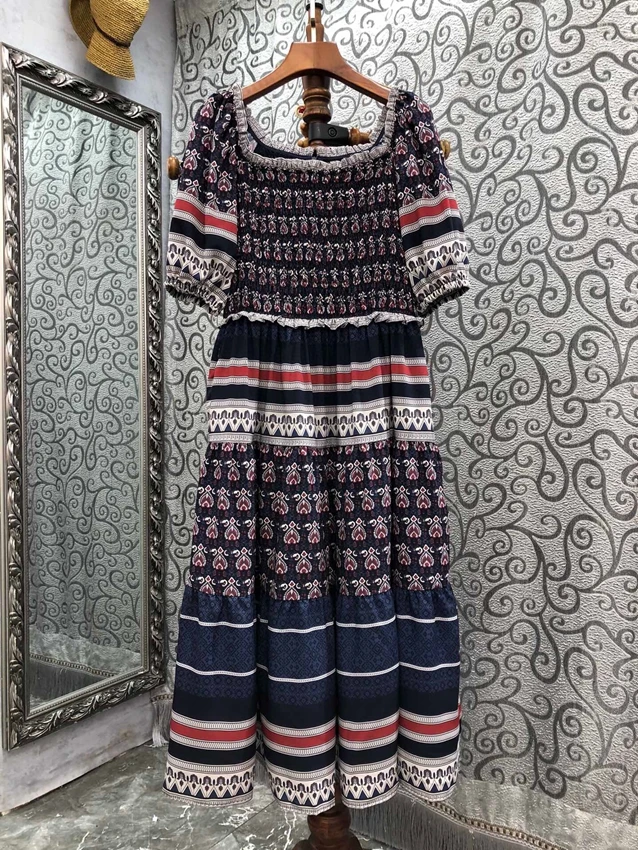 

2023 new women fashion short sleeve square neck elastic slim floral mid-length dress dress 0209