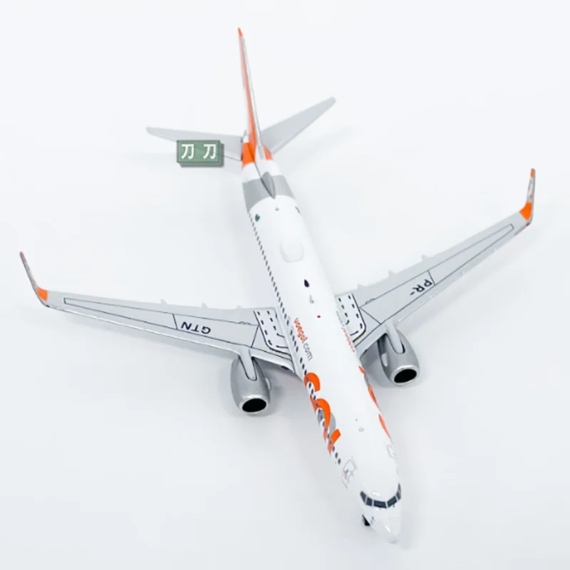Фото Масштабная модель самолета NG 1/400 Gore Airlines B737-800 PR-GTN из литого сплава, коллекционный декоративный предмет, подарок №4