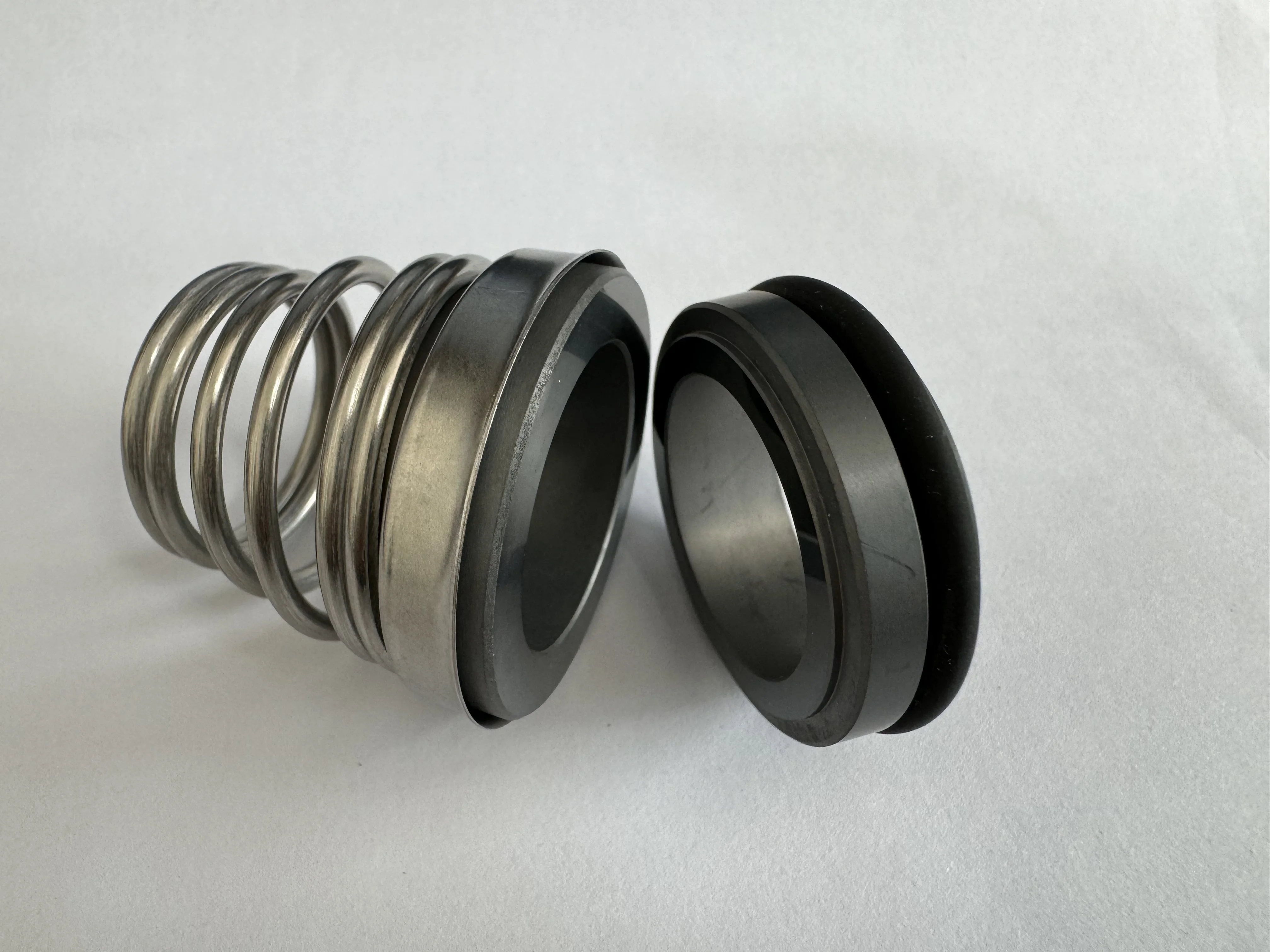 155A-30 , 155B-30 , 155-32 , 155A-32 (155B-32) Механические уплотнения TLANMP для водяных насосов |   AES T04/ BT-FN/ROTE-N Тип 3.