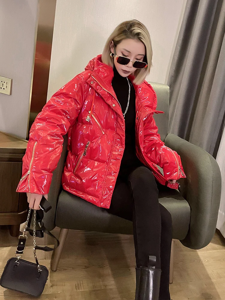 Пуховик женский зимний с воротником-стойкой 90% пуха белой утки