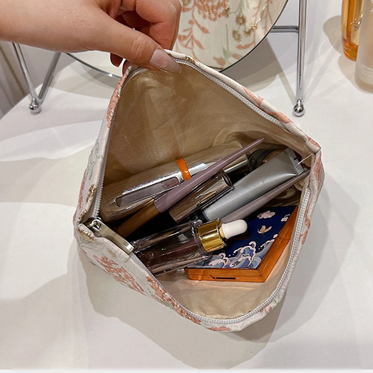 Модная женская косметичка YANZAI портативная сумка для туалетных принадлежностей