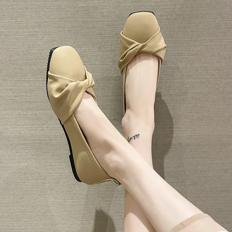 

Women's Flat Shoes Square Toe Boat Shoes Pleated Loafers Spring Autumn Office Ladies Low Heels Comfortable Women's Ballet Flats