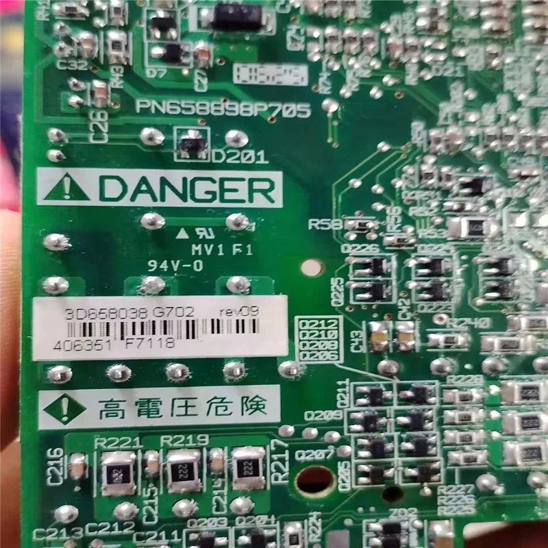 

Плата CPU_TB PN 658898 P705 30658038 G702 Rev 09 для инвертора ATV31HU40N4, полностью протестирован